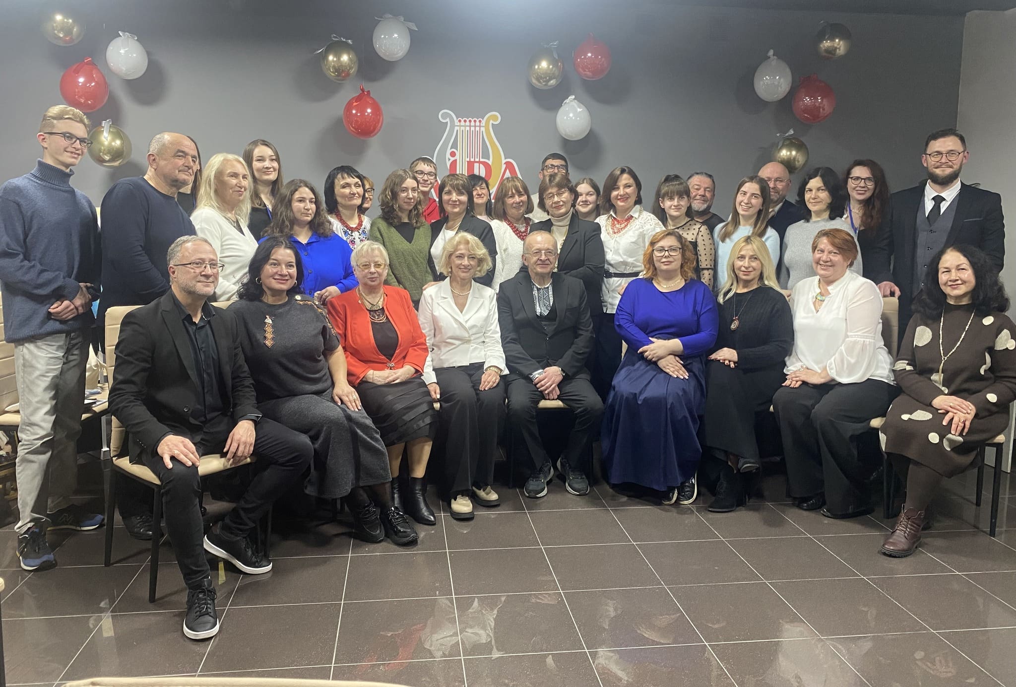 Свято мистецтва і відновлення: у Тернополі урочисто відкрився освітній артпростір «ЛІРА»