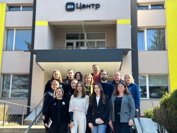 центр цифрової безбар’єрності у Збаражі навчання мешканців