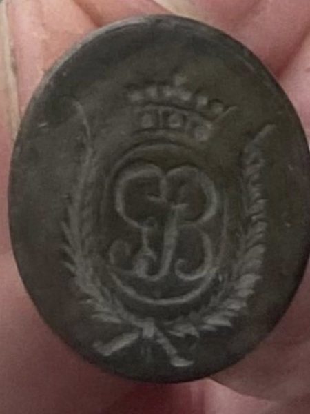 старовинна шляхетська печатка з короною та монограмою XIX століття