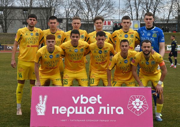 матч Нива Тернопіль проти Агробізнес у Першій лізі