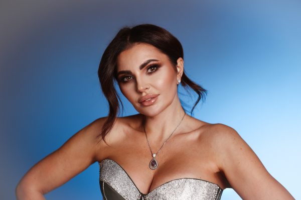 ANNA MANU нова пісня кліп афірмація