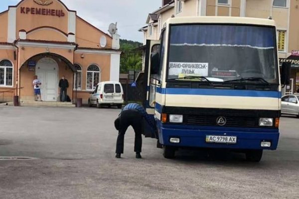 громадський транспорт Кременець