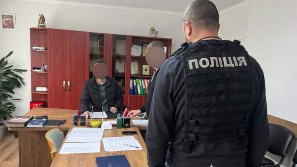 обшук у лікарні